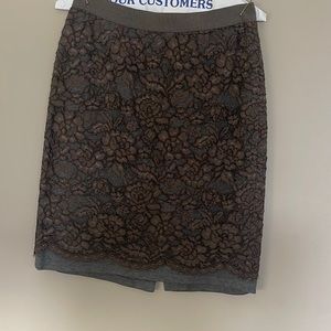 Women’s Loft Gray Pencil Skirt with Brown Lace - Size 4